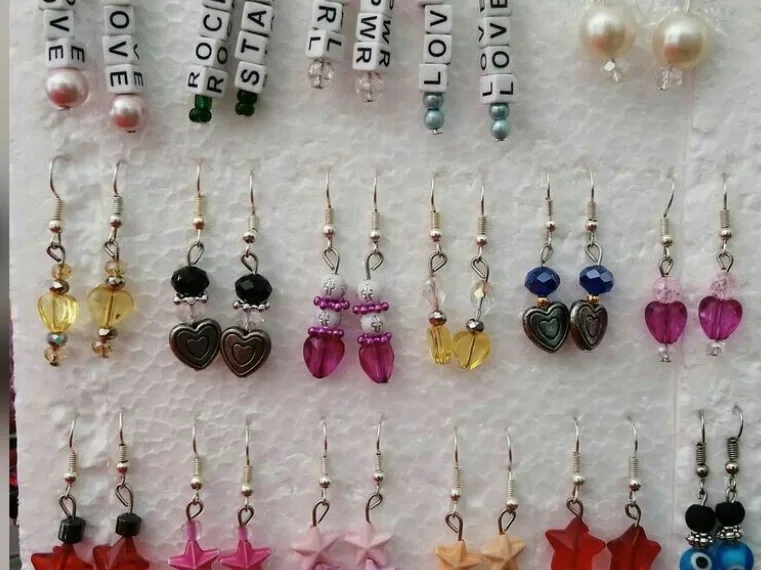Aretes
