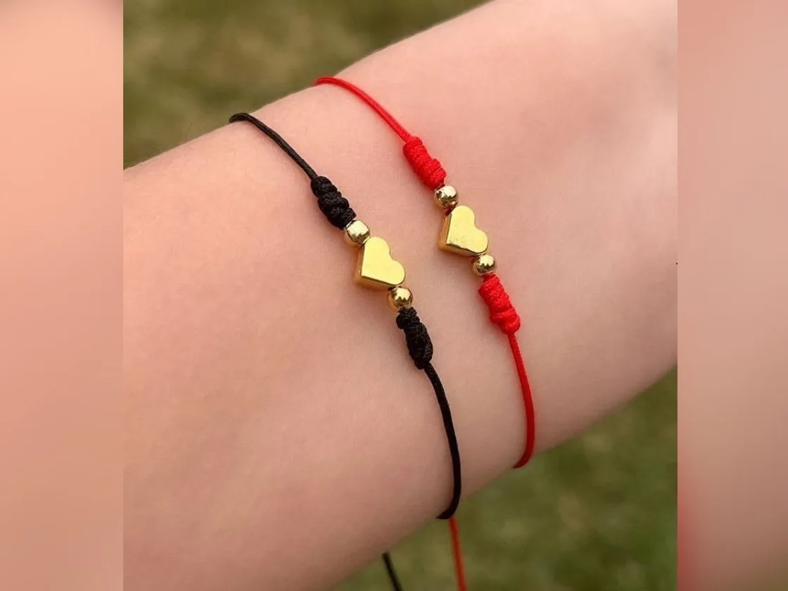 Pulseras sencillas con corazón