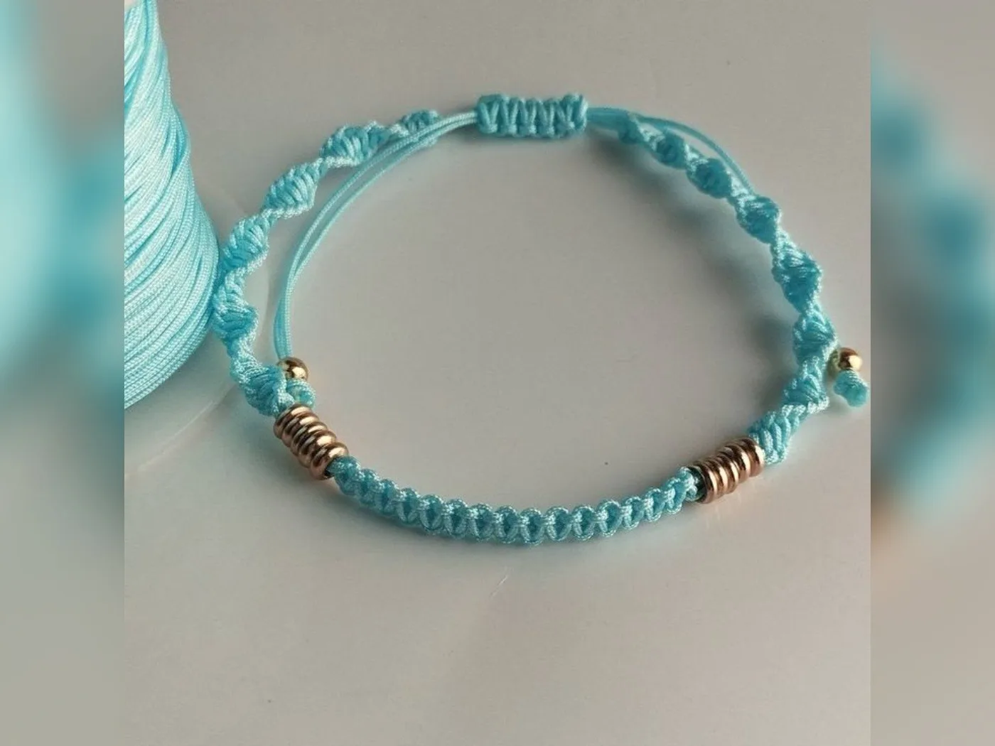 Pulsera tejida (combinación de tejidos)
