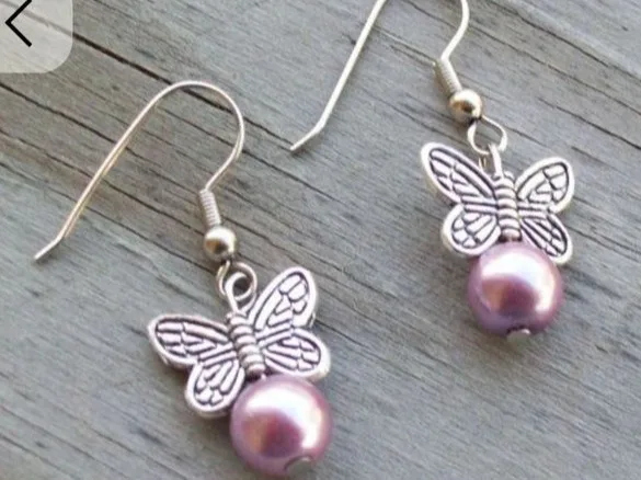 Mariposas y perlas