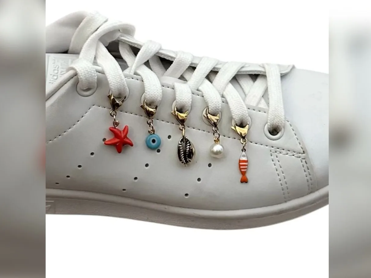 Pequeños colgantes para tenis