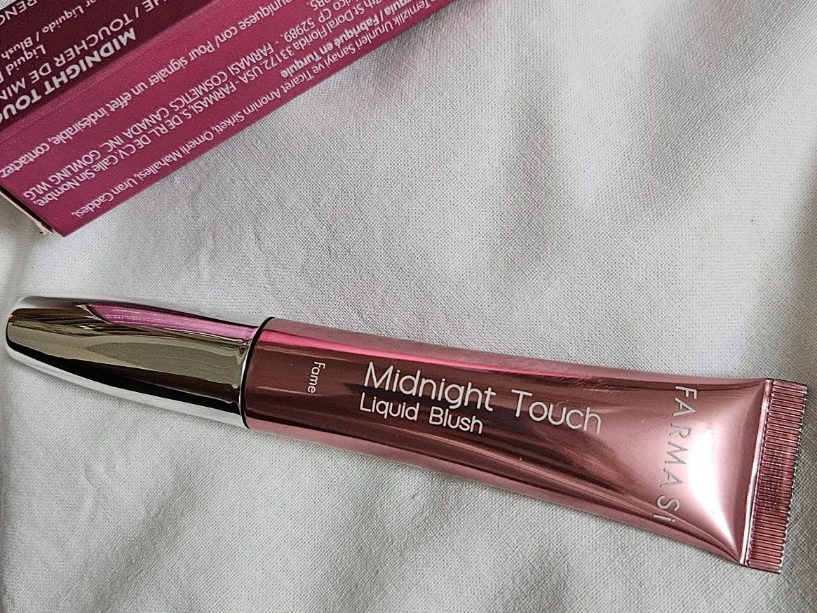✨️✨️Midnight Touch Blush-Fame✨️✨️